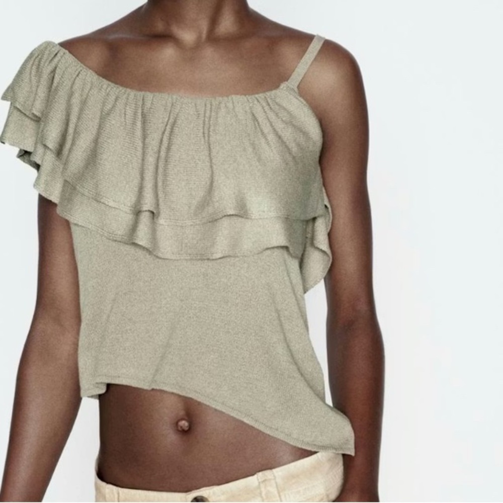 ZARA ASYMMETRICAL KNIT TOP